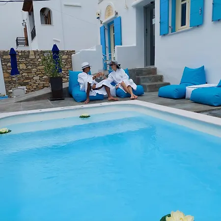 Mata's Apartment Tínos